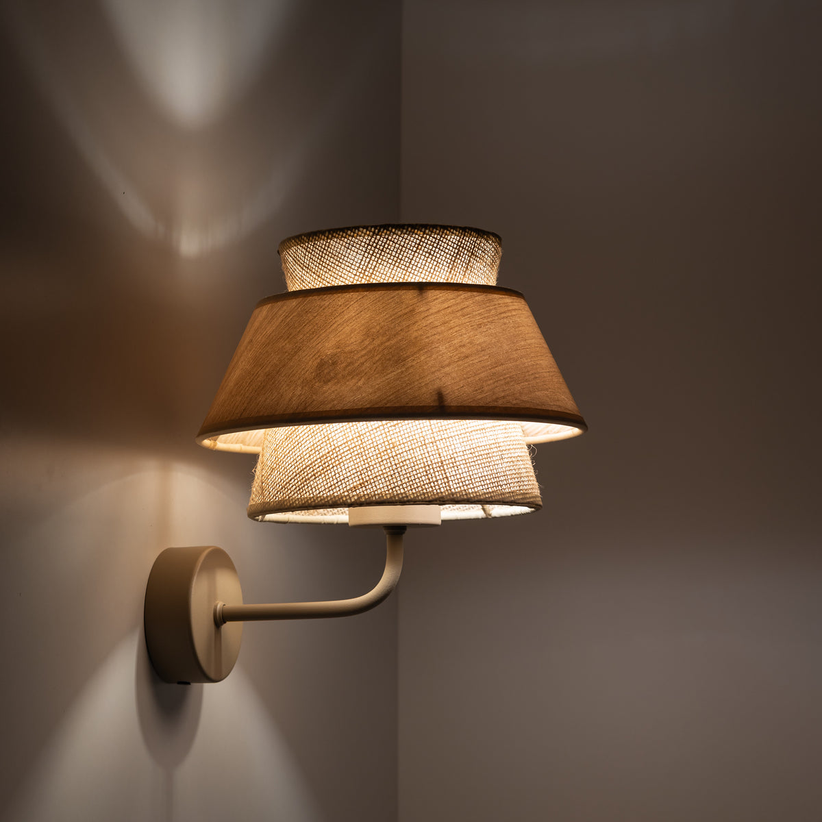 Aplică TK Lighting Kalum, lemn, 11804