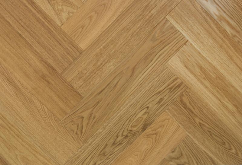 Parchet în spic clasic Dabex Herringbone, stejar, 13×100×500 mm, strat de uzură 6 mm