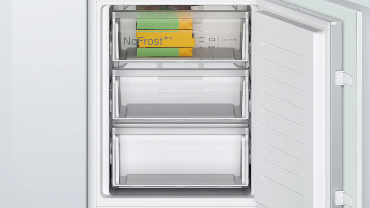 Combină frigorifică încorporabilă Bosch KIN86NSE0, Seria 2, 260 l, No Frost