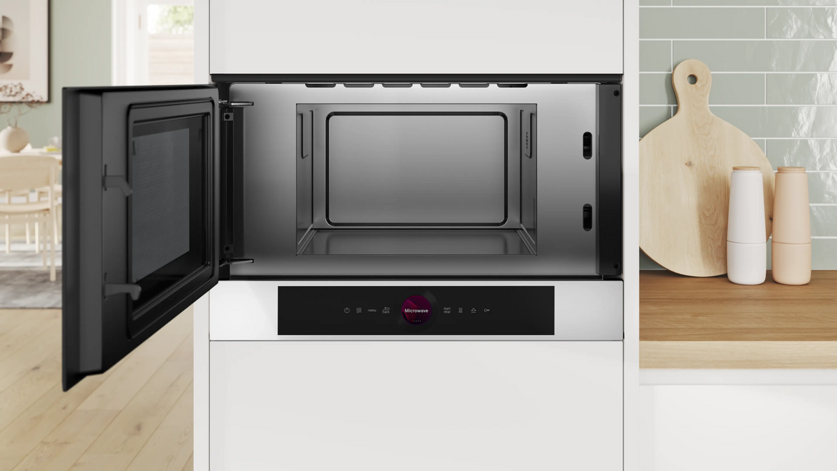 Cuptor cu microunde încorporabil Bosch BFL7221W1, Seria 8, alb