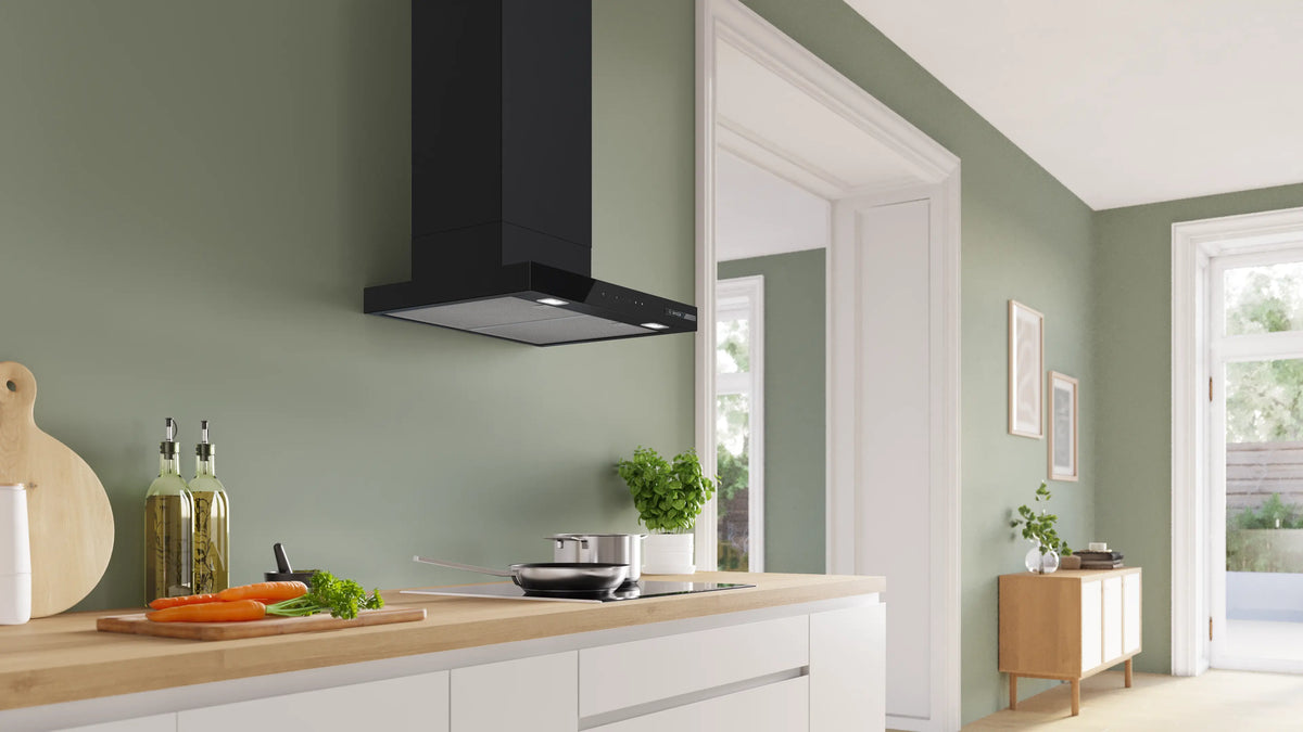 Hotă decorativă Bosch DWB67DN60, Seria 6, 60 cm, neagră