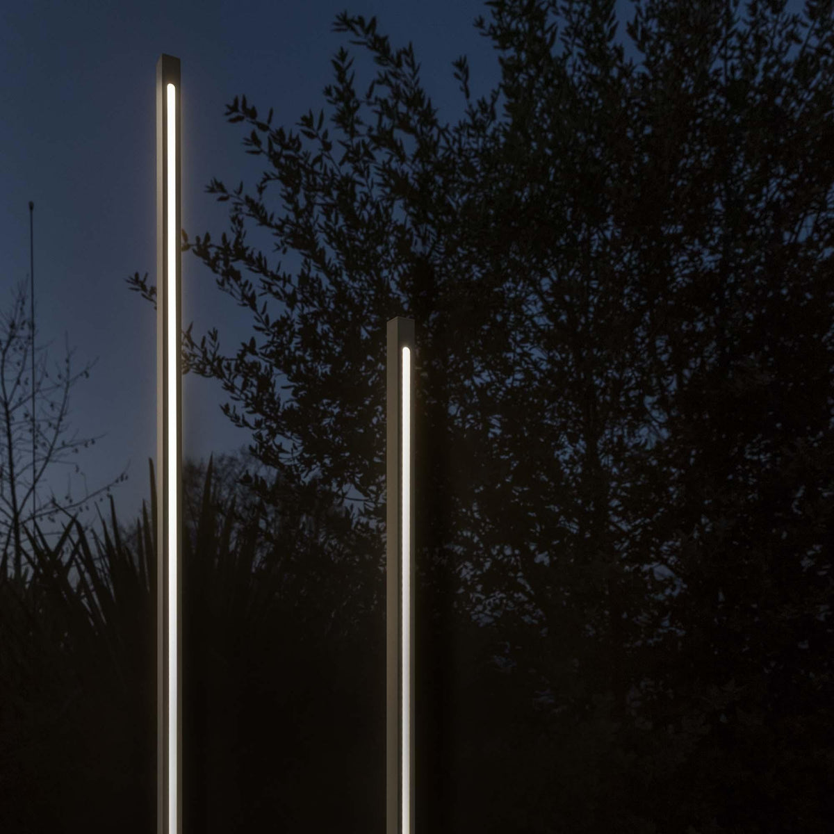 Lampă de exterior Ideal Lux Jedi, negru, H160 cm, 293202