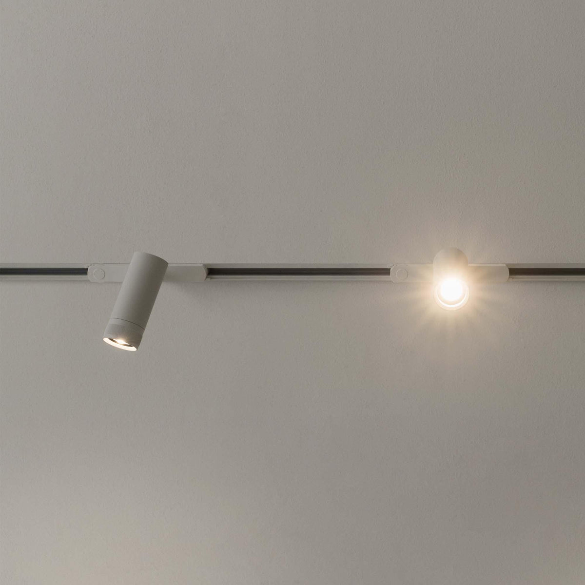Spot pe șină Ideal Lux Eos 3-PHASE 15W 3000K DALI, alb, 302997