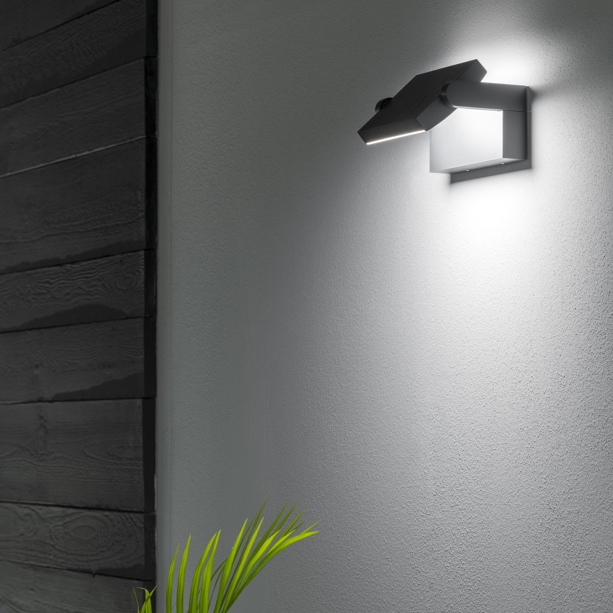 Aplică de exterior Ideal Lux Swipe, cafea, 307169