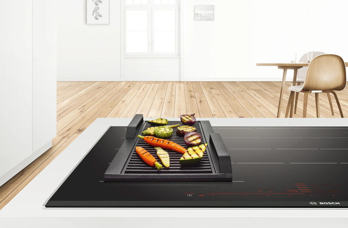 Placă grill pentru plita cu inducție Bosch HEZ390522
