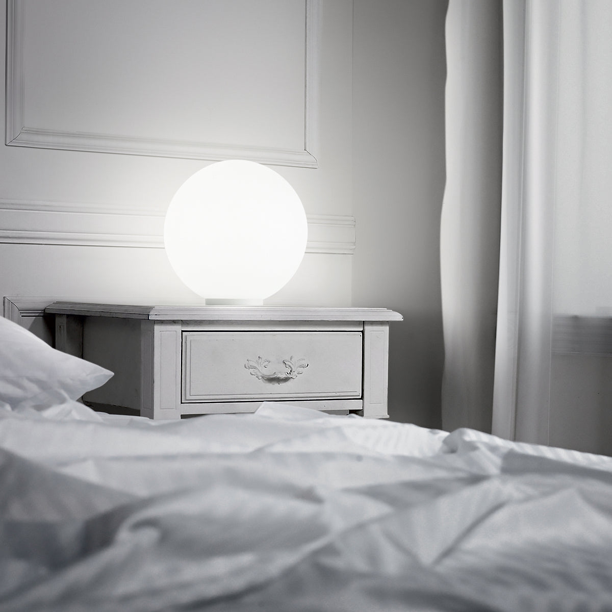 Veioză Ideal Lux Mapa TL1, alb, Ø40 cm, 000206