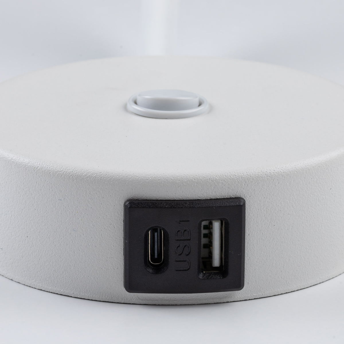 Aplica de perete Lagos White USB 10202