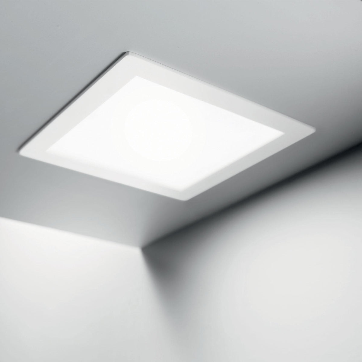 Spot încastrat Ideal Lux Groove 10W Square 3000K, 123981