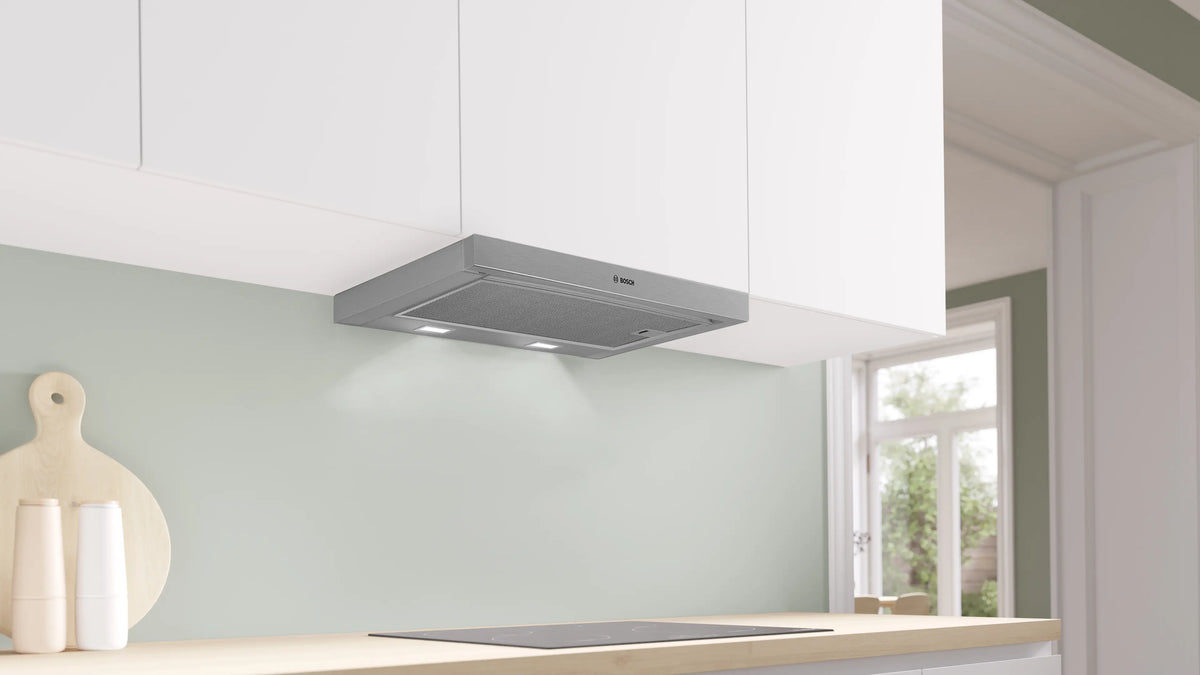 Hotă încorporabilă Bosch DFS067A51, Seria 4, 60 cm, argintie