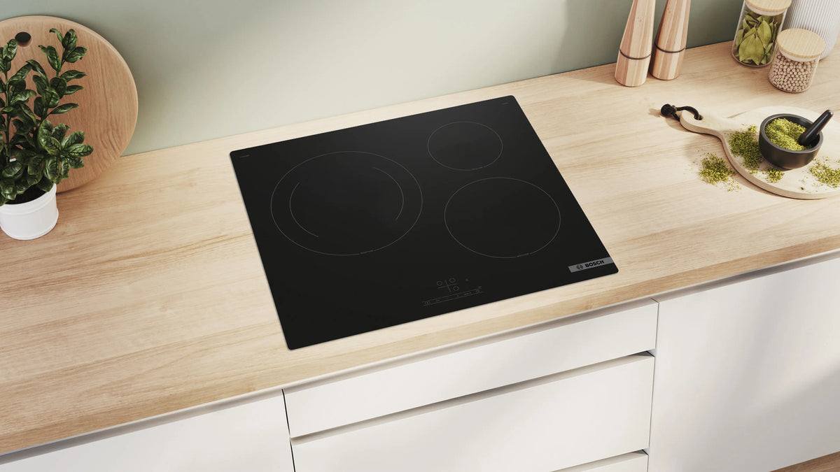 Plită cu inducție Bosch PUJ61RBB5E, Seria 4, 60 cm, neagră