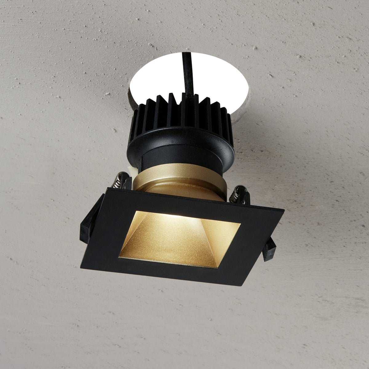 DYNAMIC FRAME SQUARE BK 208732