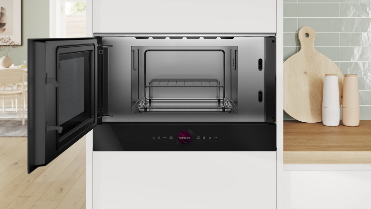 Cuptor cu microunde încorporabil Bosch BEL7321B1, Seria 8, negru