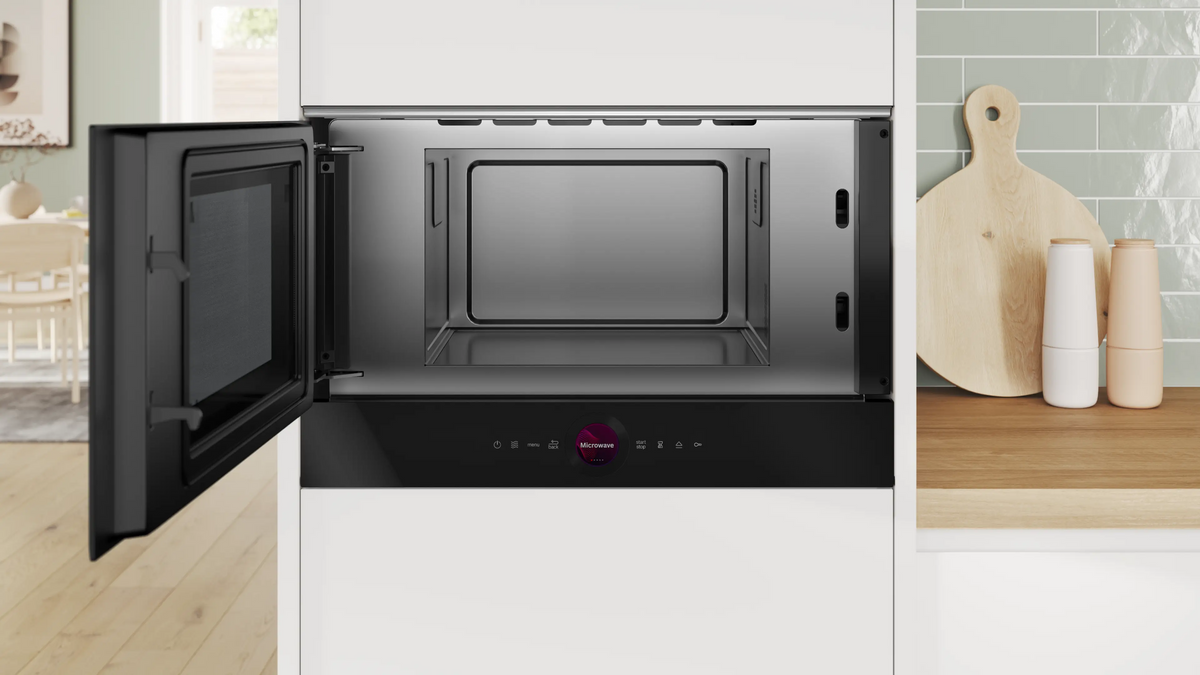 Cuptor cu microunde încorporabil Bosch BFL7221B1, Seria 8, negru