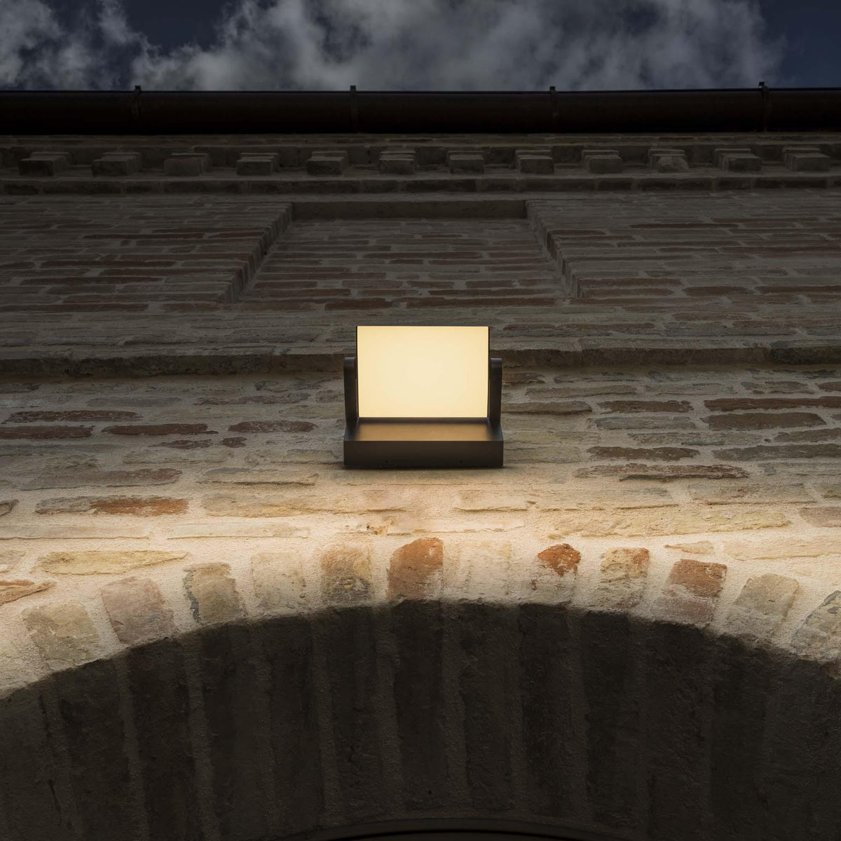 Aplică de exterior Ideal Lux Swipe, negru, 287706