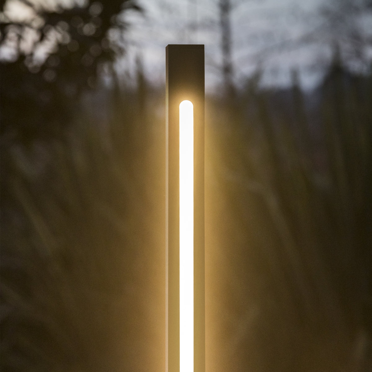 Lampă de exterior Ideal Lux Jedi, negru, H160 cm, 293202
