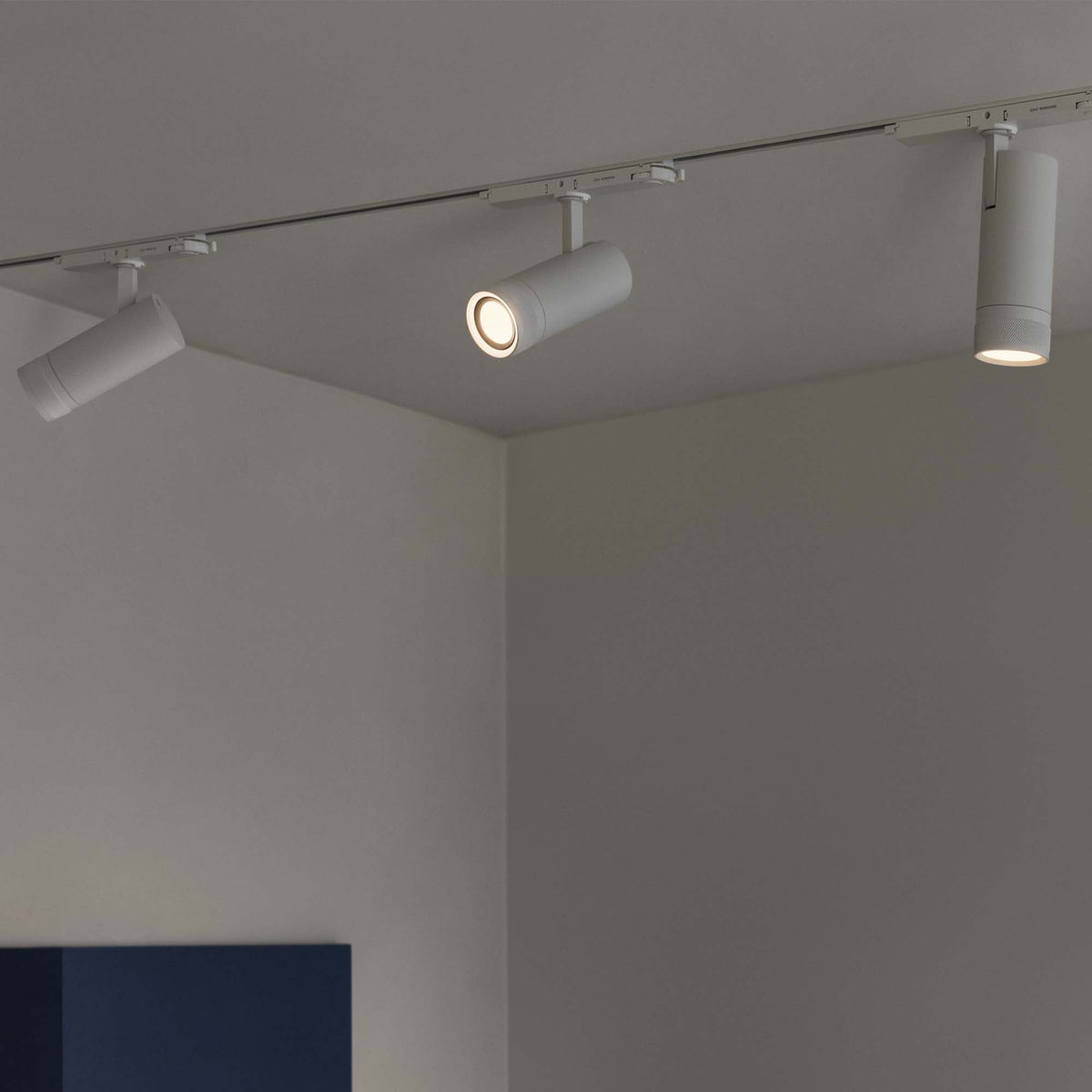 Spot pe șină Ideal Lux Eos 3-PHASE 15W 3000K DALI, alb, 302997