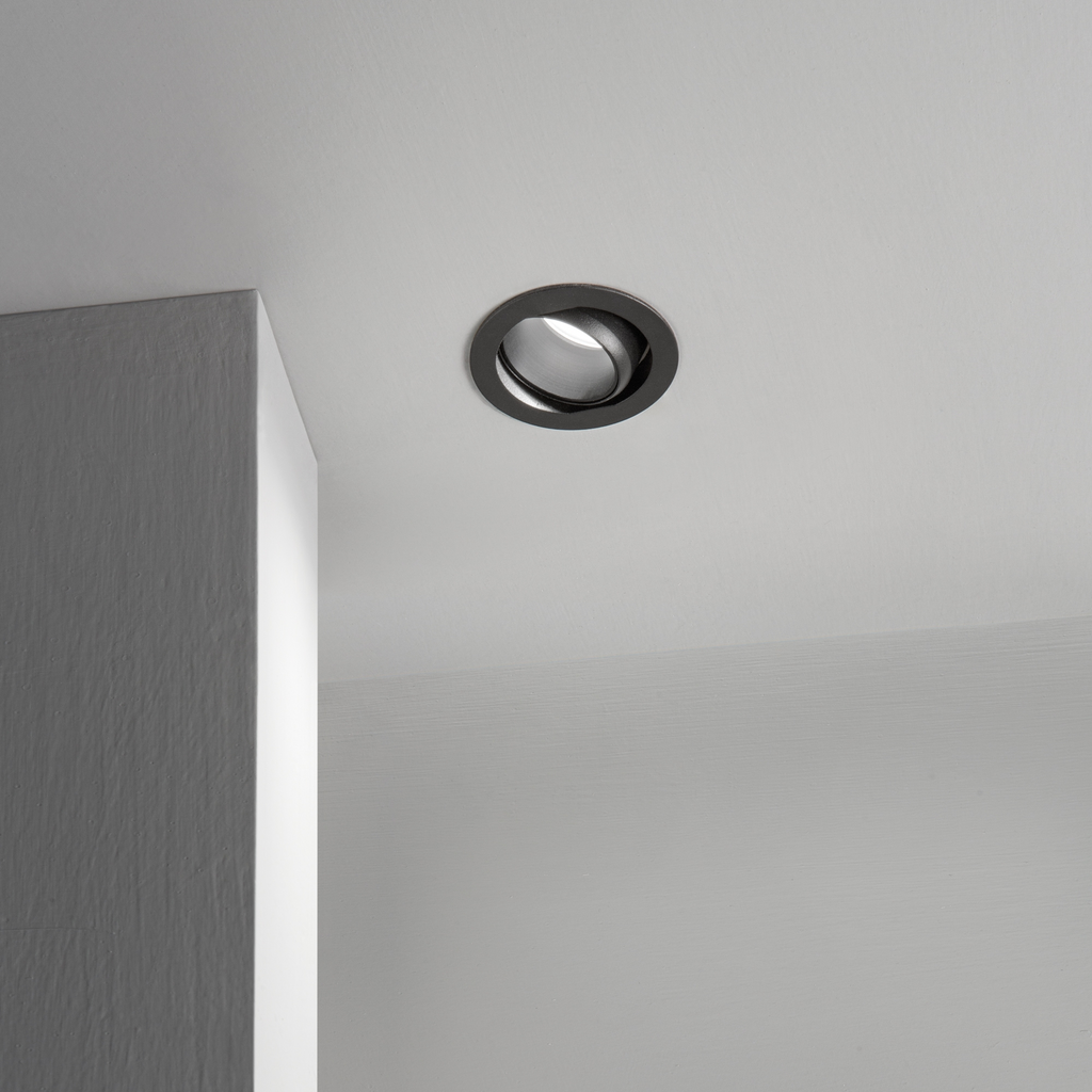 QUARK FI 9.0W ADJUSTABLE 3000K BK