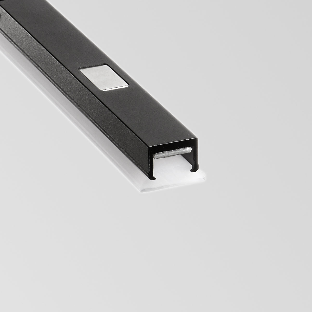 STICK WIDE 06W 2700K 345086