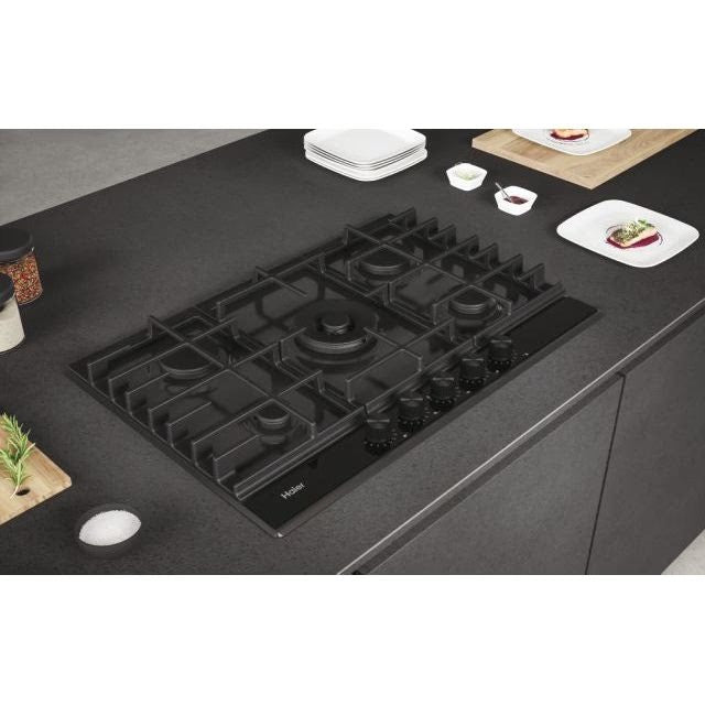 Plita incorporabila Haier HAHG7W5HEB, Gaz, 5 Arzatoare, Grilaje fonta (x3), Aprindere electrica, Preci Flame – reglarea in 9 trepte a flacarii, 75 cm, Email cu sticla neagra