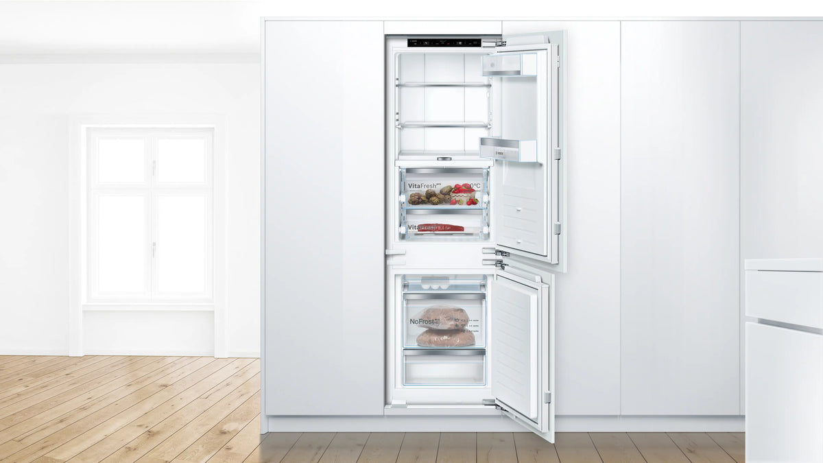 Combină frigorifică încorporabilă Bosch KIF86PFE0, Seria 8, 223 l, No Frost