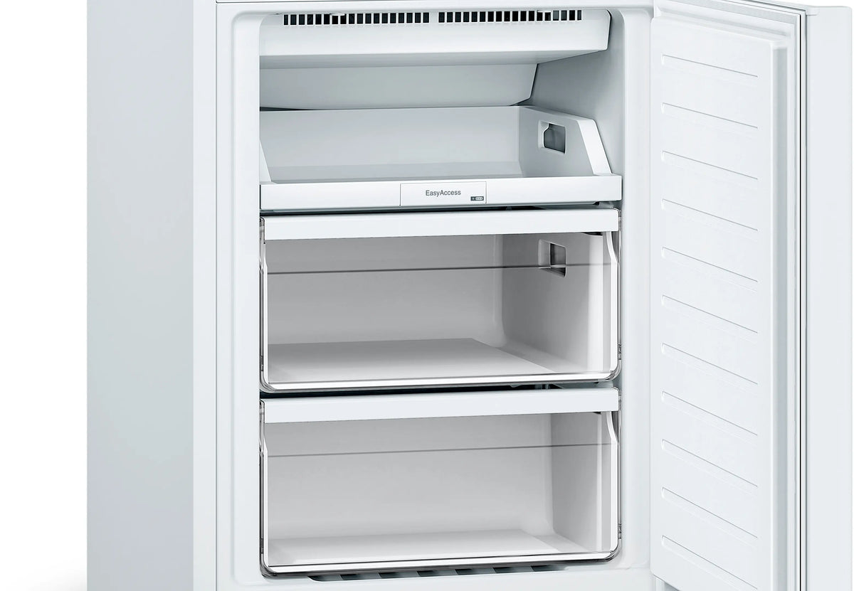 Combină frigorifică Bosch KGN33NWEB, Seria 2, 282 l, Total No Frost, albă